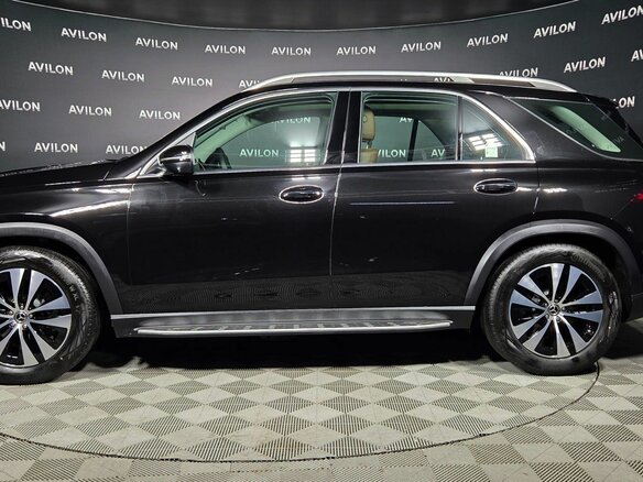 2026 Mercedes-Benz GLE 350 II (V167) Рестайлинг, чёрный, 12083065 рублей - вид 2