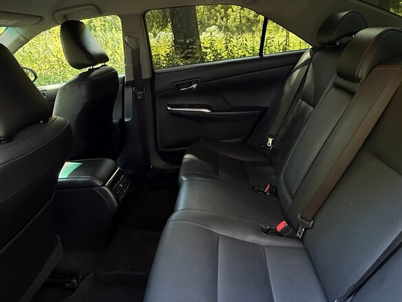 2016 Toyota Camry VII (XV50) Рестайлинг, белый, 2250000 рублей - вид 27
