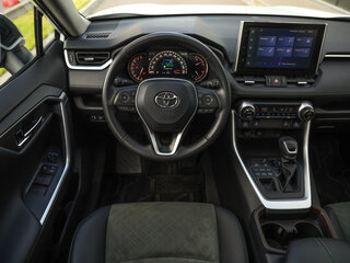 2022 Toyota RAV4 V (XA50), белый, 3434778 рублей, вид 5