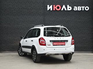 2025 Lada (ВАЗ) Granta Cross I Рестайлинг, белый, 1150000 рублей, вид 4