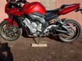2008 Yamaha FZ1, красный, 500000 рублей