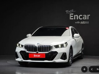 2024 BMW 5 серии 523d VIII (G60/G61/G68), белый, 6650000 рублей, вид 3
