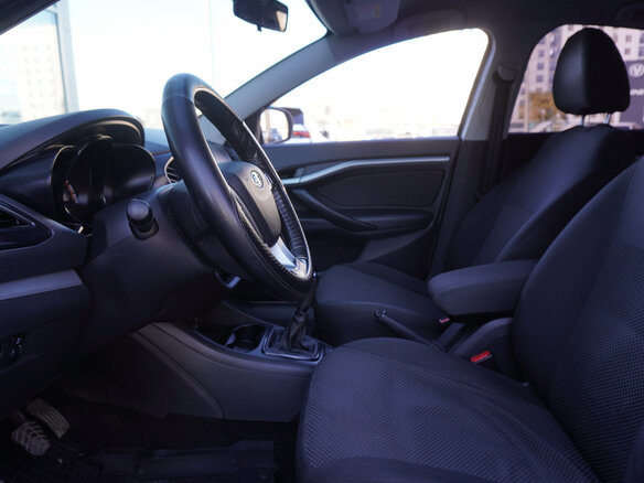 2019 Lada (ВАЗ) Vesta I, серебристый, 838000 рублей - вид 9