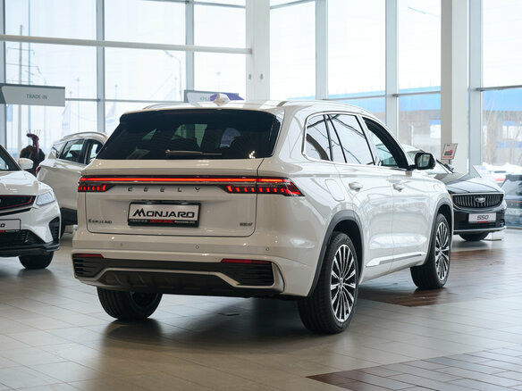 2026 Geely Monjaro I, белый, 4954990 рублей - вид 7