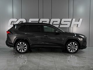 2020 Toyota RAV4 V (XA50), коричневый, 3060000 рублей, вид 5