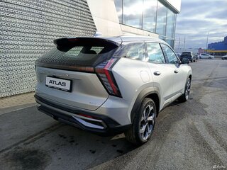 2026 Geely Atlas II, серебристый, 4114990 рублей, вид 5