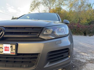 2013 Volkswagen Touareg II, серый, 1836000 рублей, вид 3
