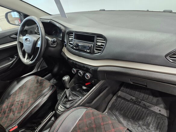 2024 Lada (ВАЗ) Vesta I Рестайлинг (NG), белый, 1150000 рублей - вид 13