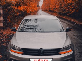 2016 Volkswagen Jetta VI Рестайлинг, серебристый, 1500000 рублей, вид 1
