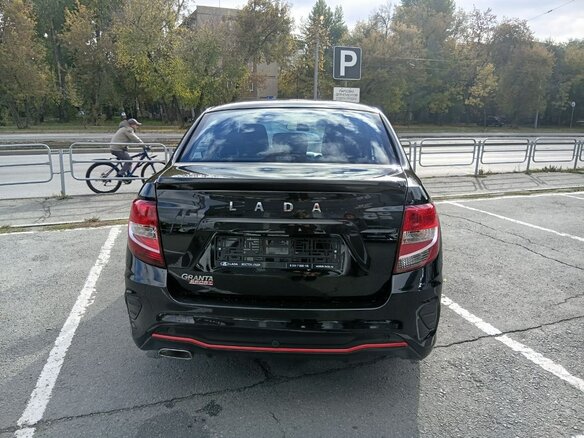 2026 Lada (ВАЗ) Granta Sport I Рестайлинг, чёрный, 1637000 рублей - вид 12