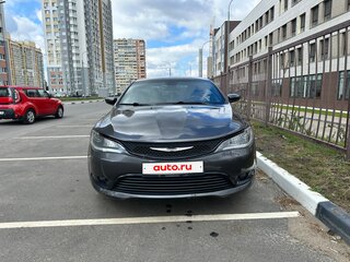 2015 Chrysler 200 II, серый, 1350000 рублей, вид 2
