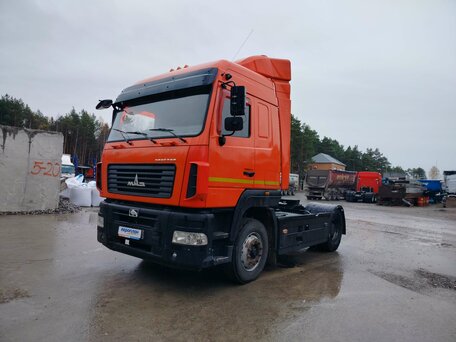 2023 МАЗ 5440, красный, 2467000 рублей, вид 1