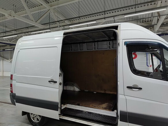 2012 Mercedes-Benz Sprinter, белый, 1899000 рублей - вид 11