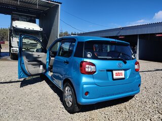 2016 Toyota Passo III, синий, 540000 рублей, вид 4