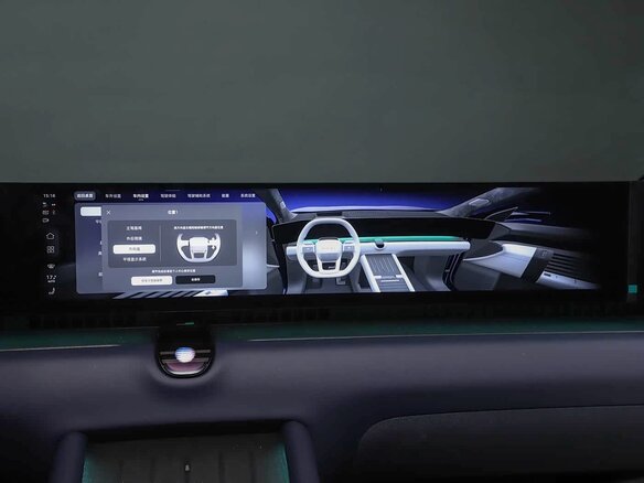 2026 Audi E7X, серебристый, 7399900 рублей - вид 26