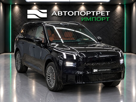 Lynk & Co 900