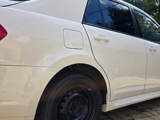 2013 Nissan Tiida I Рестайлинг, белый, 760000 рублей, вид 5