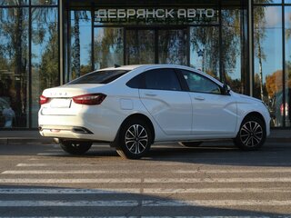 2024 Lada (ВАЗ) Vesta I Рестайлинг (NG), белый, 1310000 рублей, вид 3