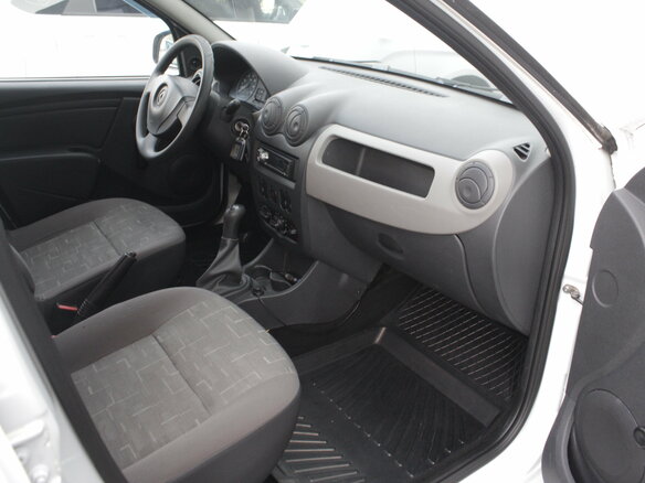 2013 Renault Sandero I, белый, 556000 рублей - вид 7