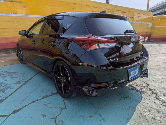2017 Toyota Auris II Рестайлинг, чёрный - вид 5