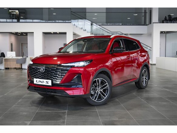 2026 Changan UNI-S I, красный, 3229900 рублей