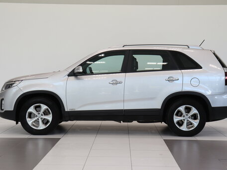 2018 Kia Sorento II Рестайлинг, серебристый, 1831000 рублей, вид 4