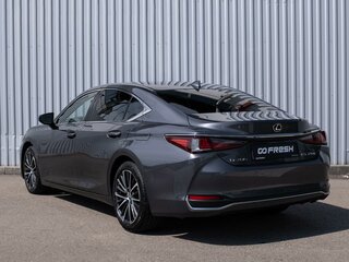 2021 Lexus ES 250 VII Рестайлинг, серый, 4449000 рублей, вид 2