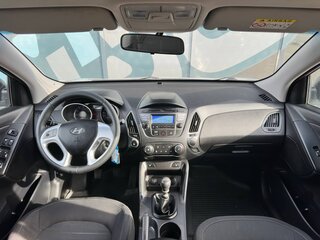 2014 Hyundai ix35 I Рестайлинг, серебристый, 1290000 рублей, вид 2