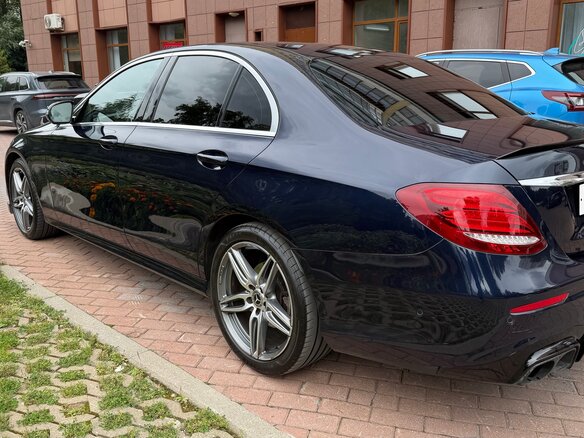 2018 Mercedes-Benz E-Класс 200 V (W213, S213, C238), синий - вид 3