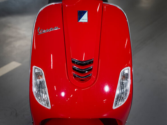 2025 Vespa LXV 125, красный, 500000 рублей - вид 9