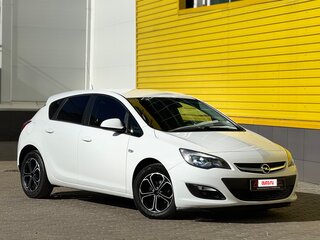 2014 Opel Astra J Рестайлинг, белый, 699999 рублей, вид 5
