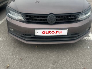 2015 Volkswagen Jetta VI Рестайлинг, коричневый, 1050000 рублей, вид 2
