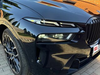 2023 BMW X7 40i I (G07) Рестайлинг, чёрный, 11200000 рублей, вид 3