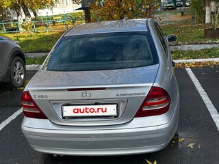 2003 Mercedes-Benz C-Класс 180 II (W203), серебристый, 520000 рублей, вид 3