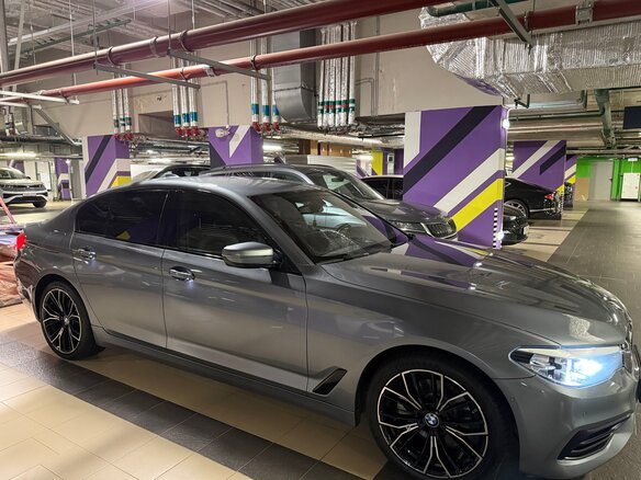 2019 BMW 5 серии 520d VII (G30/G31/G38), серый