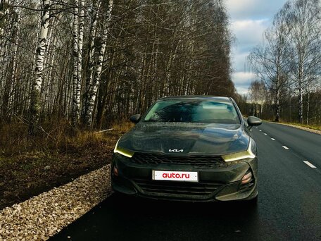 2021 Kia K5 III, серый, 2505000 рублей, вид 3