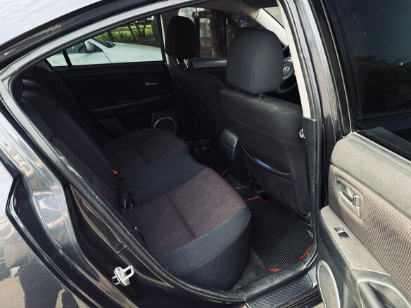 2006 Mazda 3 I (BK) Рестайлинг, чёрный, 415000 рублей - вид 12