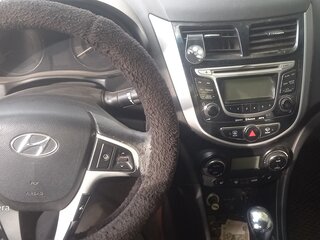 2011 Hyundai Solaris I, голубой, 700000 рублей, вид 4