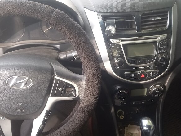 2011 Hyundai Solaris I, голубой, 670000 рублей - вид 2