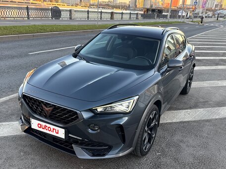 2022 Cupra Formentor e-Hybrid I, серый, 2990000 рублей, вид 1