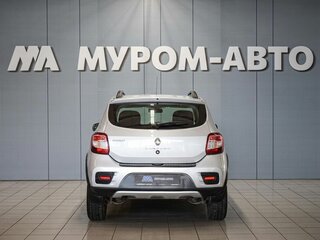 2015 Renault Sandero Stepway II, серебристый, 920000 рублей, вид 4