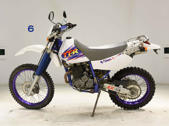 1993 Yamaha TT-R250, фиолетовый, 370000 рублей - вид 5
