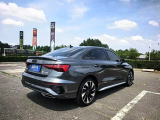 2023 Audi A3 35 TFSI Long IV (8Y), серый, 2280000 рублей, вид 4