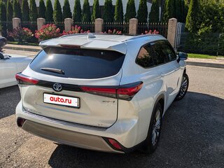 2022 Toyota Highlander IV (XU70), белый, 5150000 рублей, вид 2