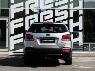 2010 Kia Sorento II, серебристый, 1500000 рублей, вид 4