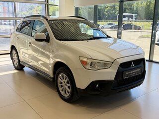 2010 Mitsubishi ASX I, белый, 920000 рублей, вид 3