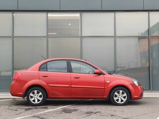 2009 Kia Rio II Рестайлинг, красный, 360000 рублей, вид 3