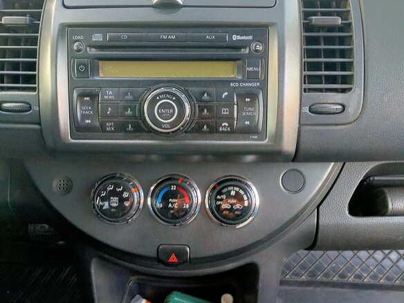 2008 Nissan Note I Рестайлинг, пурпурный, 495000 рублей - вид 14