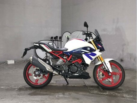 2022 BMW G 310 R, белый, 525000 рублей, вид 2