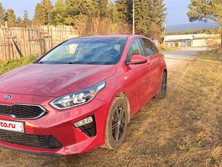 2019 Kia Ceed III, красный, 1650000 рублей, вид 2